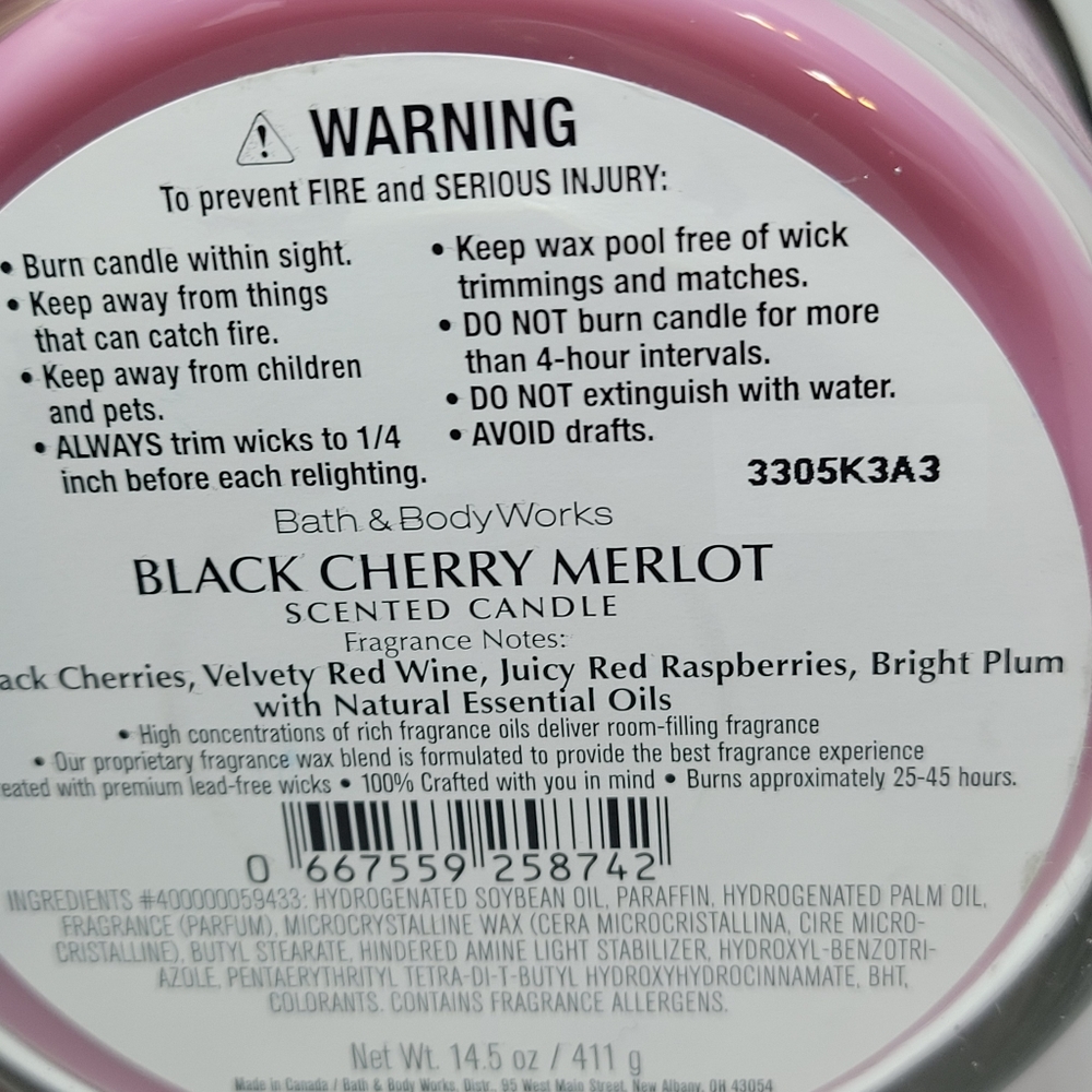 Bath & Body Works Black Cherry Merlot 3-Wick Candle 14.5oz NEW - Picture 3 of 3